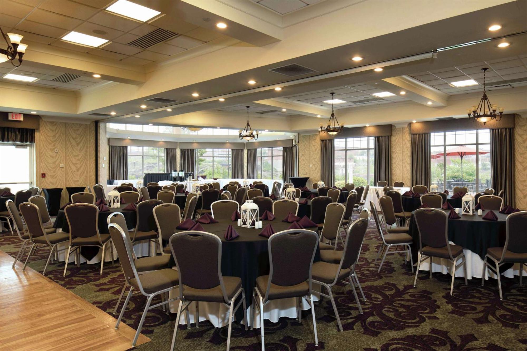 Hilton Garden Inn Auburn Riverwatch Luaran gambar