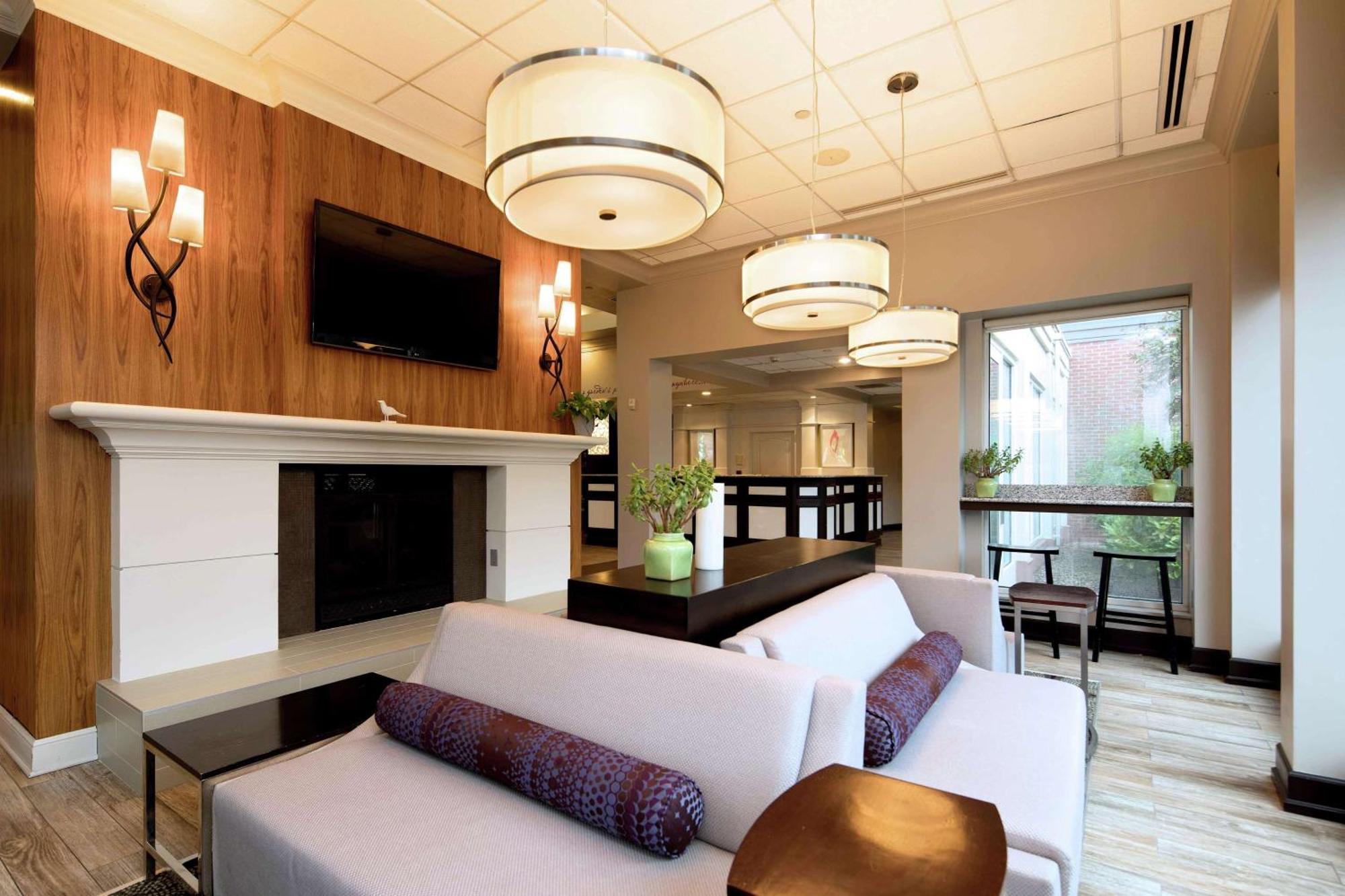 Hilton Garden Inn Auburn Riverwatch Luaran gambar